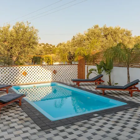 Alamia Apartment *